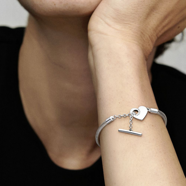Pandora Moments Heart T-Bar Snake Chain Bracelet 