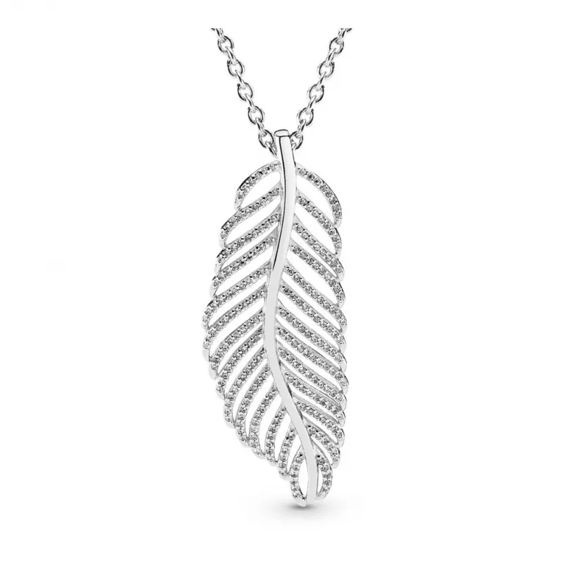 Vie gift Fremsyn Shimmering Feather Pendant Necklace | PANDORA