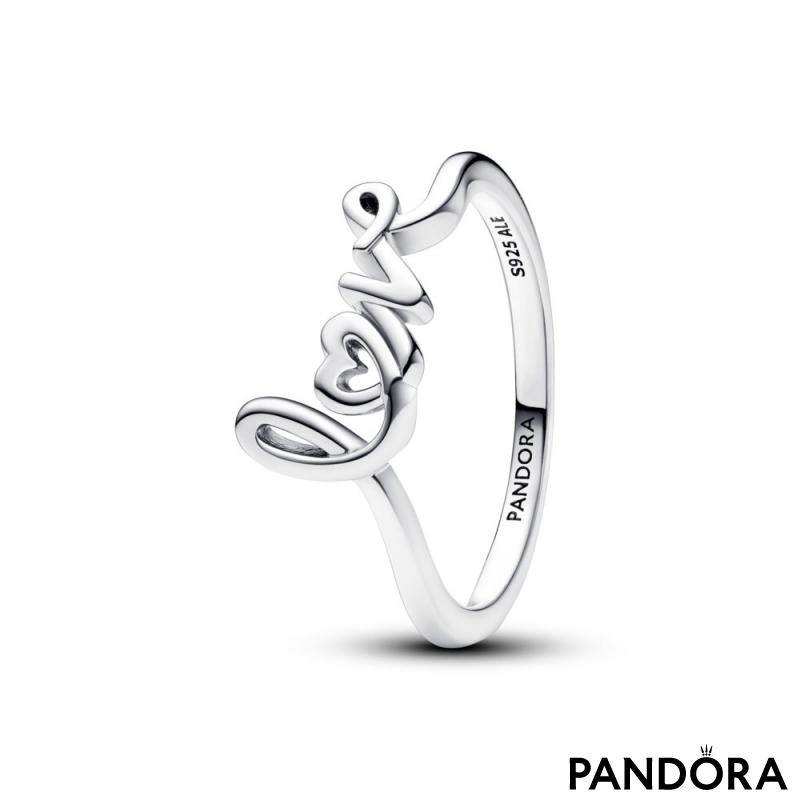 Prsten sa ručno ispisanom reči ljubav 